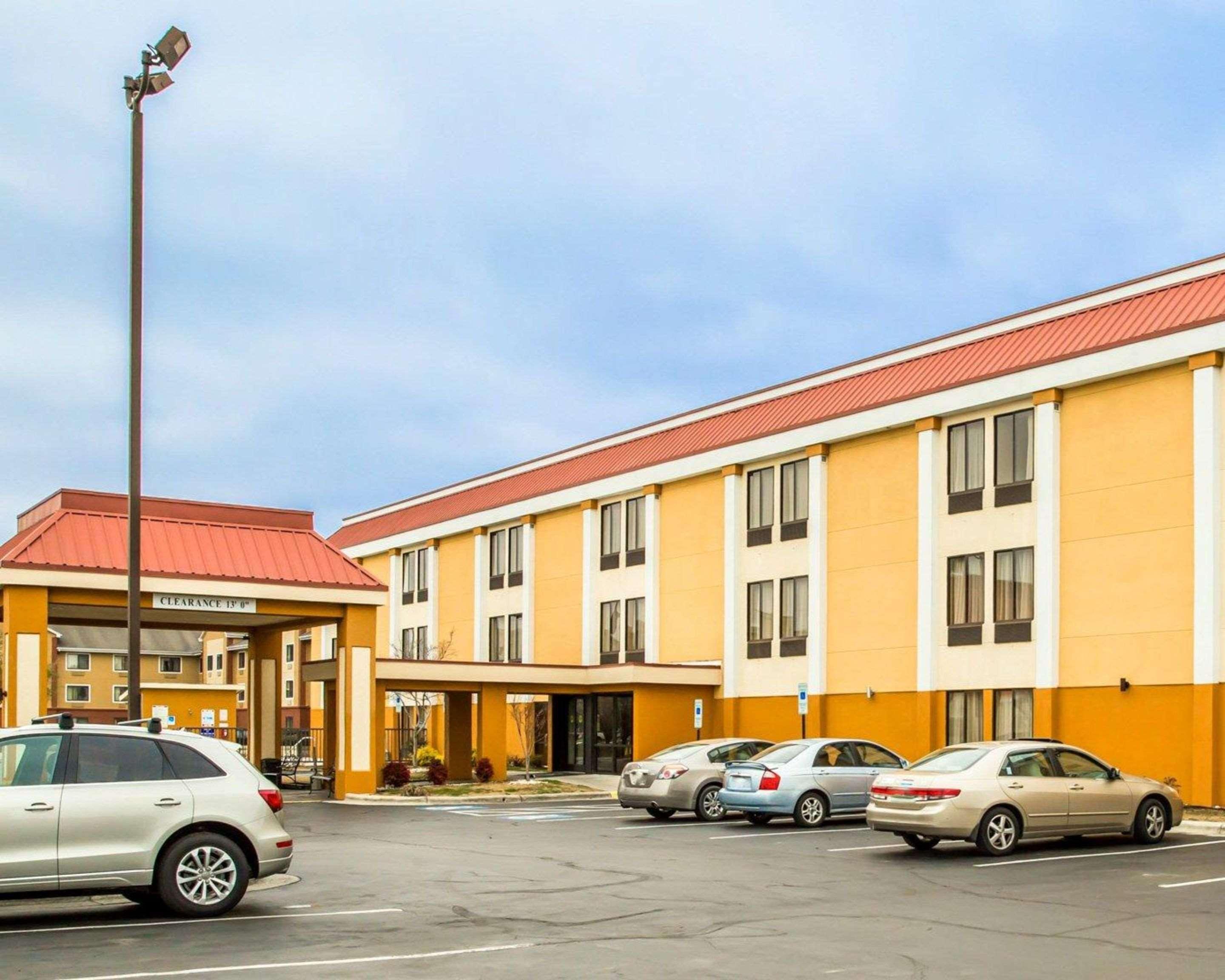 Quality Inn Jacksonville Near Camp Lejeune Ngoại thất bức ảnh