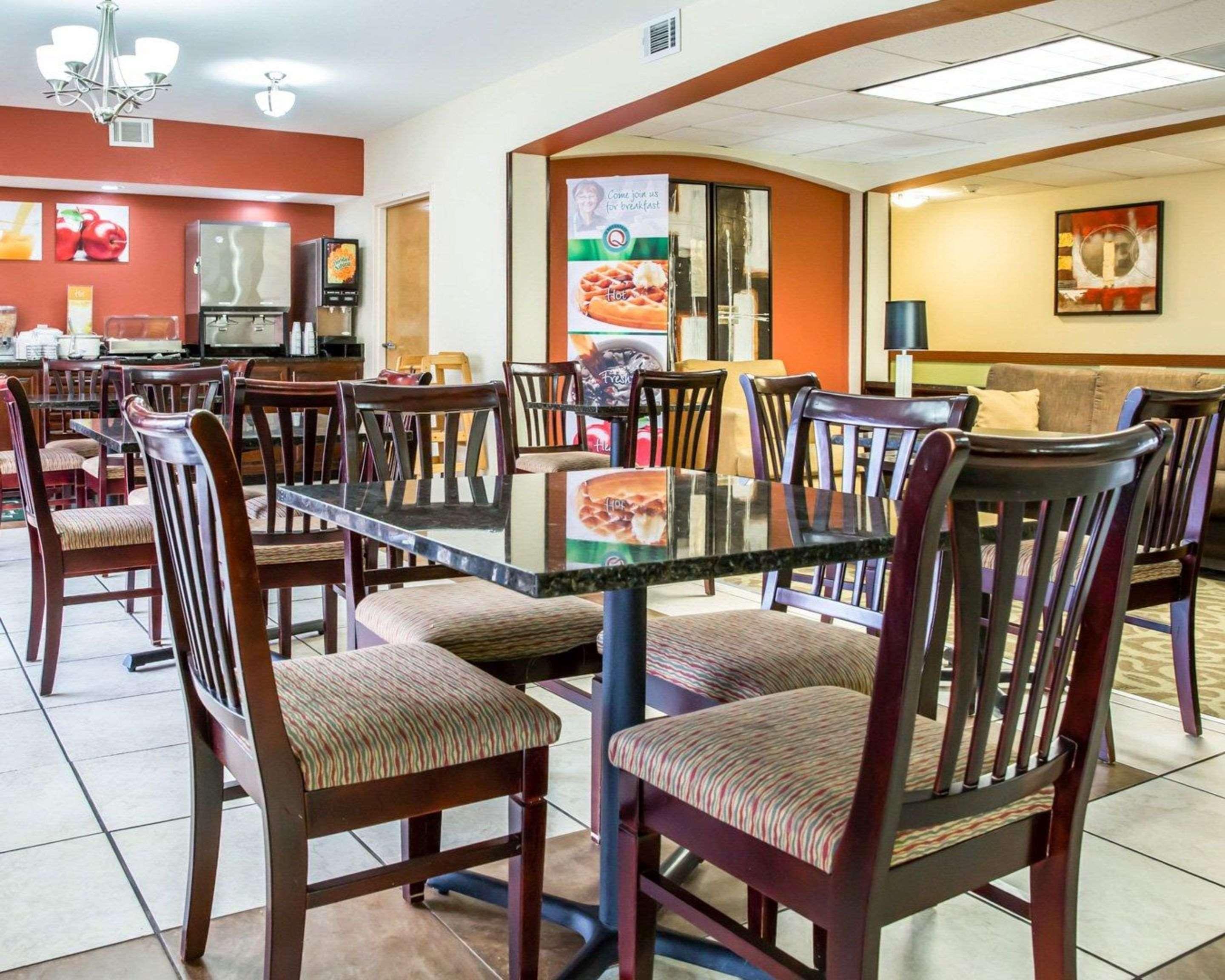 Quality Inn Jacksonville Near Camp Lejeune Ngoại thất bức ảnh