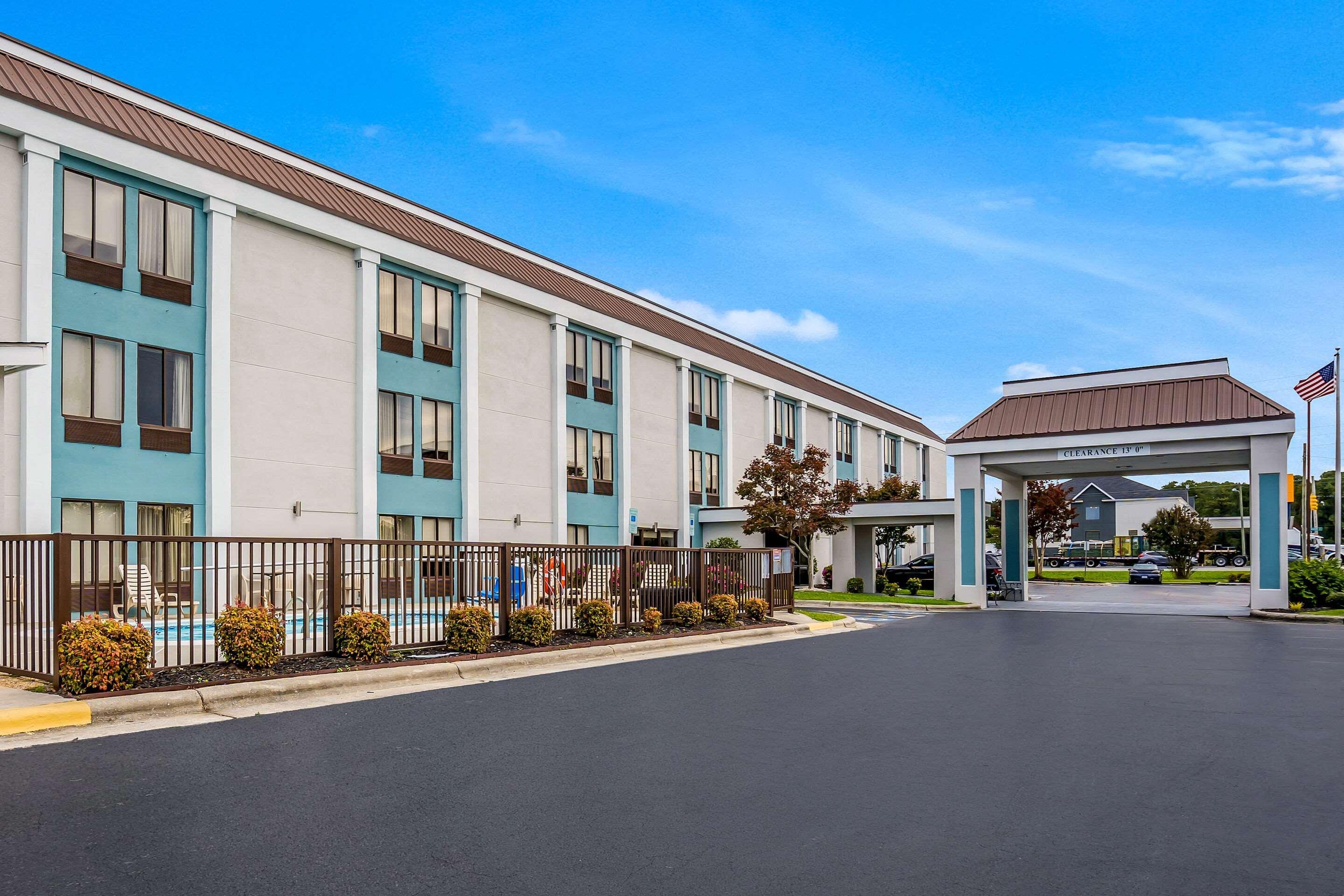 Quality Inn Jacksonville Near Camp Lejeune Ngoại thất bức ảnh