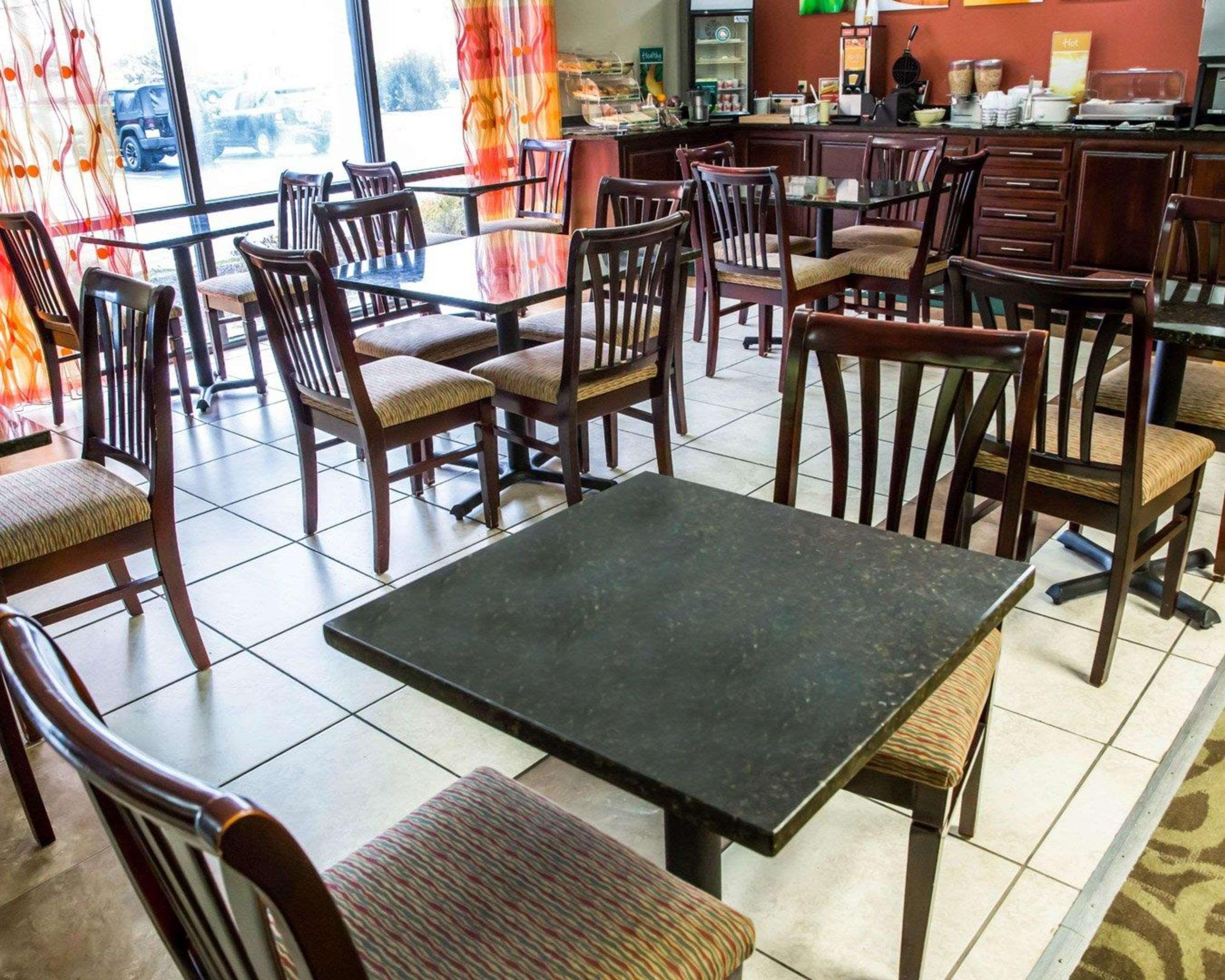 Quality Inn Jacksonville Near Camp Lejeune Ngoại thất bức ảnh
