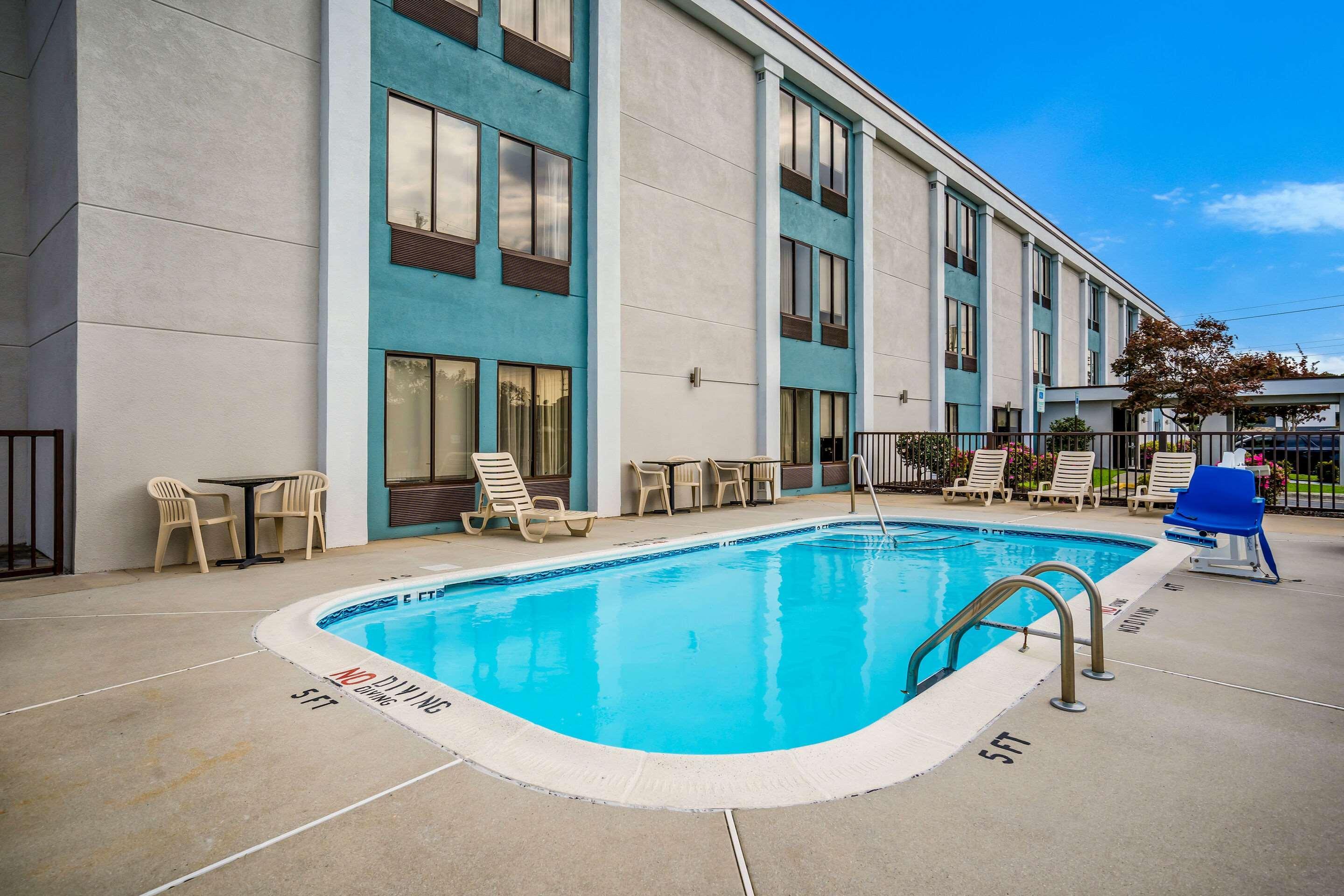Quality Inn Jacksonville Near Camp Lejeune Ngoại thất bức ảnh