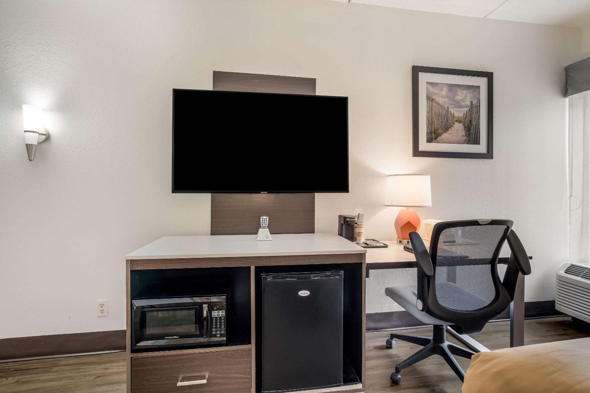 Quality Inn Jacksonville Near Camp Lejeune Ngoại thất bức ảnh