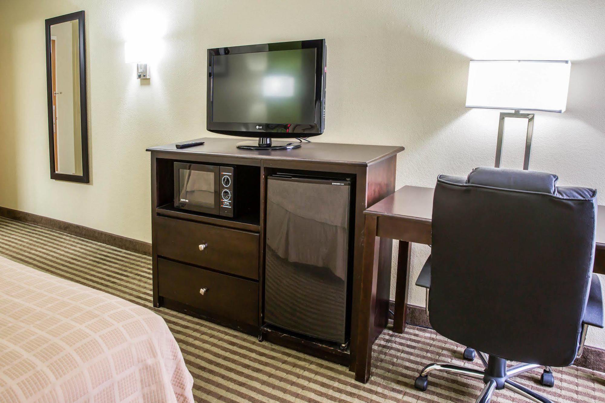 Quality Inn Jacksonville Near Camp Lejeune Ngoại thất bức ảnh
