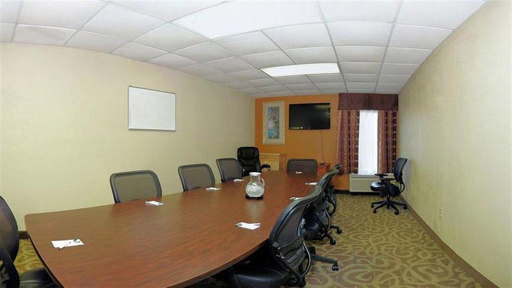 Quality Inn Jacksonville Near Camp Lejeune Ngoại thất bức ảnh